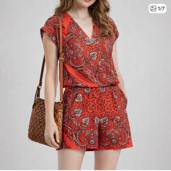 Banana Republic Pants - Banana Republic Paisley Coral/Red Romper size 4